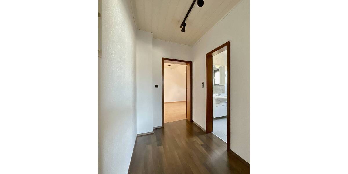 Mehrfamilienhaus, Wohnhaus Wiesbaden Dotzheim - 5 Zimmer, 144 m&sup2;, 499.000&euro; | Angebot:25940224
