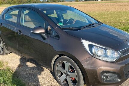Kia Rio 88.465 km 6.999 € Wiesbaden 65203