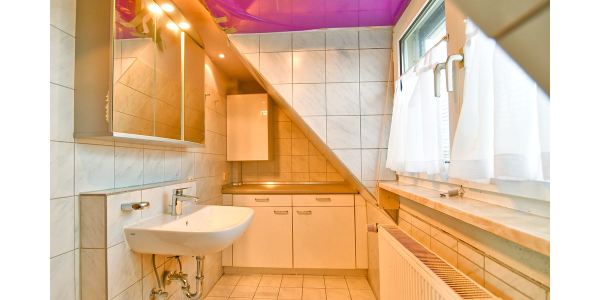 Altstadt-Nähe trifft Panoramablick: Gemütliches Reihenhäuschen mit Garten und Außenstellplatz 3 zimmer