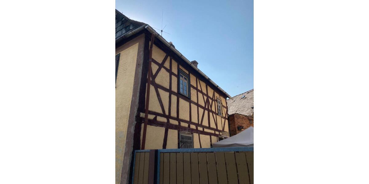 Einfamilienhaus Hünfelden - 4 Zimmer, 80 m&sup2;, 77.000&euro; | Angebot:26552037