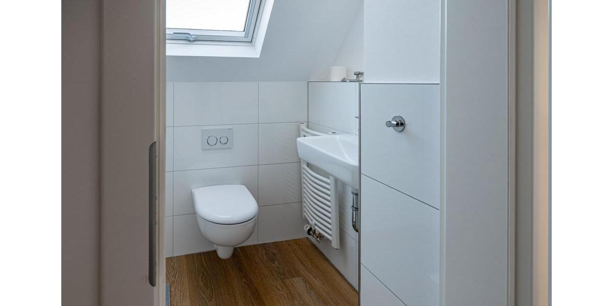 Dachgeschoßwohnung Kronberg im Taunus - 2 Zimmer, 41 m&sup2;, 1.150&euro; | Angebot:26048529