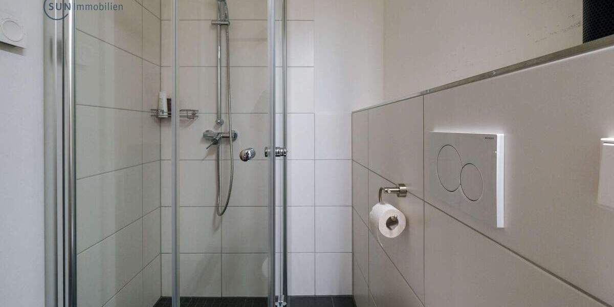 Etagenwohnung Frankfurt am Main Bockenheim - 3 Zimmer, 90 m&sup2;, 2.000&euro; | Angebot:25246475