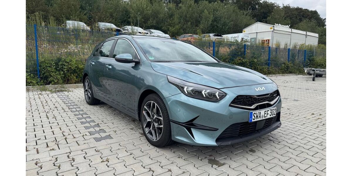 Kia ceed / Ceed 13.500 km 16.600 &euro; Waldems 65529