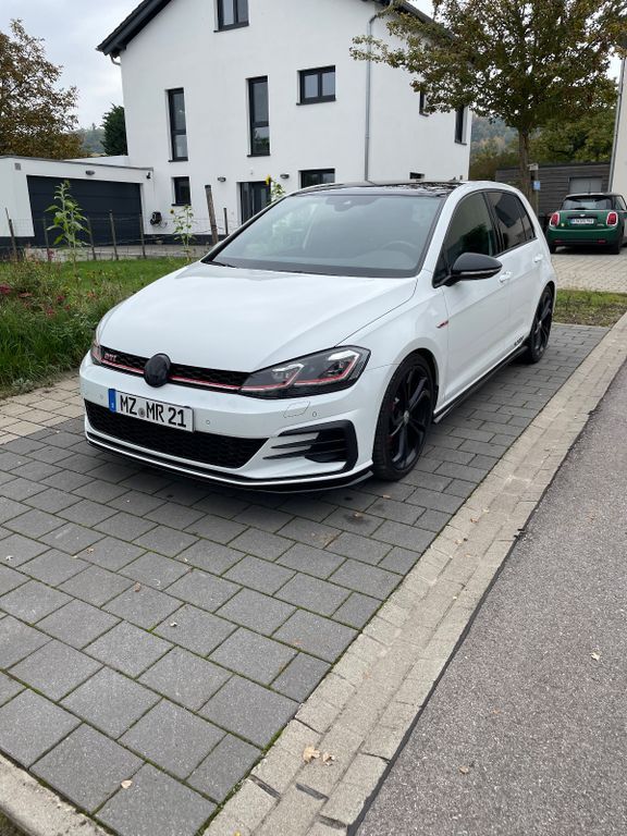 VW Golf 68.000 km 27.900 € Ockenheim 55437