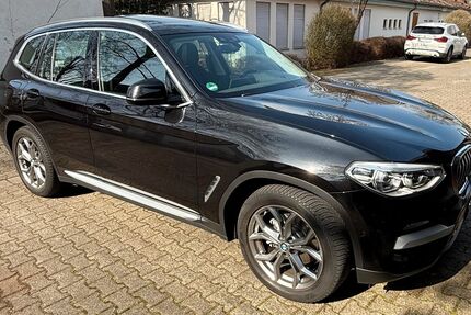 BMW X3 110.500 km 26.900 &euro; Wiesbaden 65207