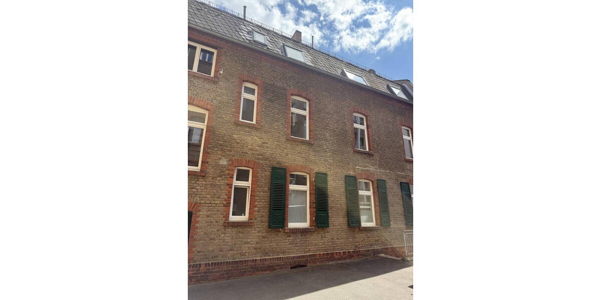 Mehrfamilienhaus, Wohnhaus Wiesbaden Klarenthal - 2 Zimmer, 59 m&sup2;, 818&euro; | Angebot:26411714