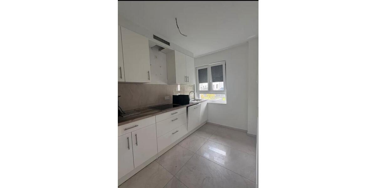 Erdgeschoßwohnung Wiesbaden Mainz-Amöneburg - 4 Zimmer, 95 m&sup2;, 1.900&euro; | Angebot:26195939
