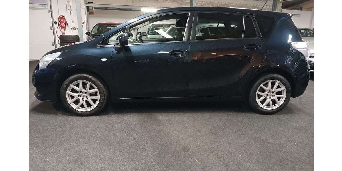 Toyota Verso 159.800 km 12.900 &euro; Rüsselsheim 65428