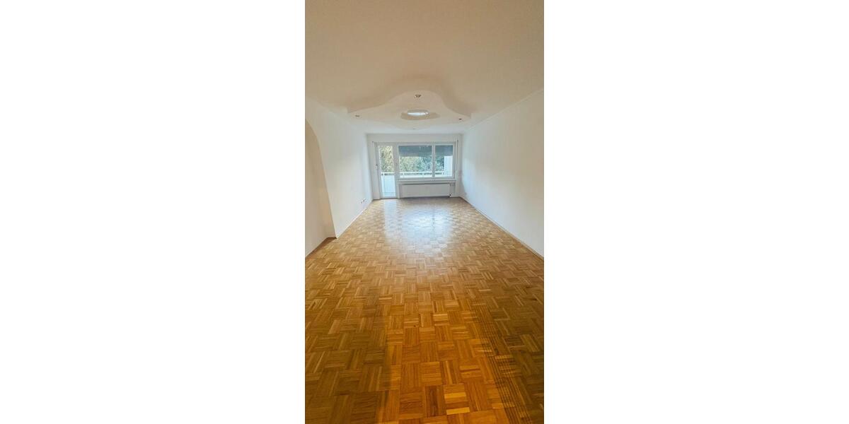 Hochparterre Wiesbaden Dotzheim - 3 Zimmer, 90 m&sup2;, 1.890&euro; | Angebot:26354957