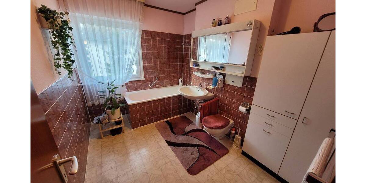 Einfamilienhaus Rüsselsheim am Main Bauschheim - 7 Zimmer, 151 m&sup2;, 538.000&euro; | Angebot:25746384