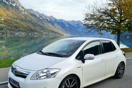 Toyota Auris 140.000 km 9.100 &euro; Eltville (Eltville am Rhein) 65343