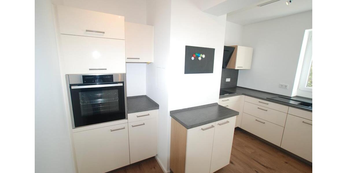 Etagenwohnung Mainz Laubenheim - 4 Zimmer, 136 m&sup2;, 1.995&euro; | Angebot:26519537