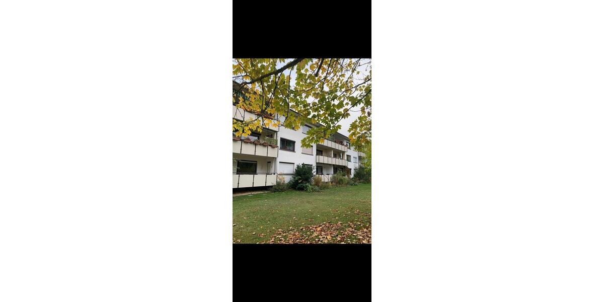 Helle Wohnung mit Balkon und Einbauküche in Kelkheim (Taunus) 3 zimmer