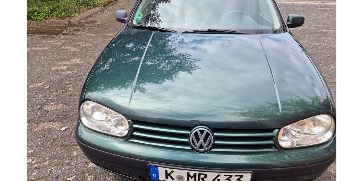 VW Golf 150.468 km 2.350 &euro; Sulzbach 65843