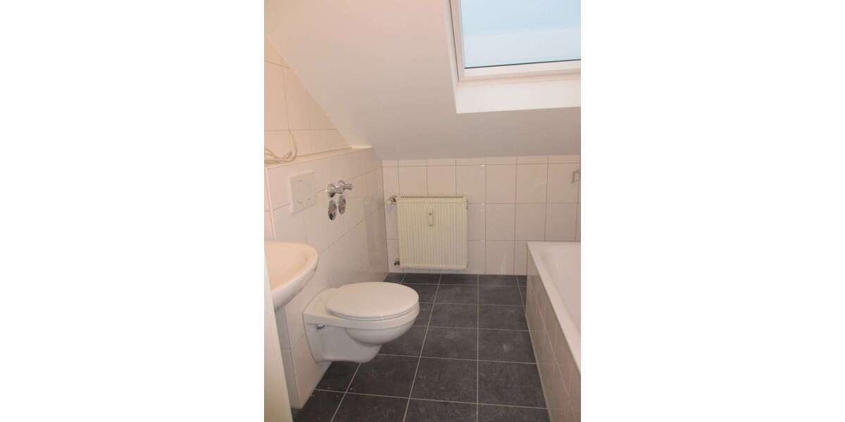 Etagenwohnung Hochheim - 2 Zimmer, 58 m&sup2;, 640&euro; | Angebot:24424884