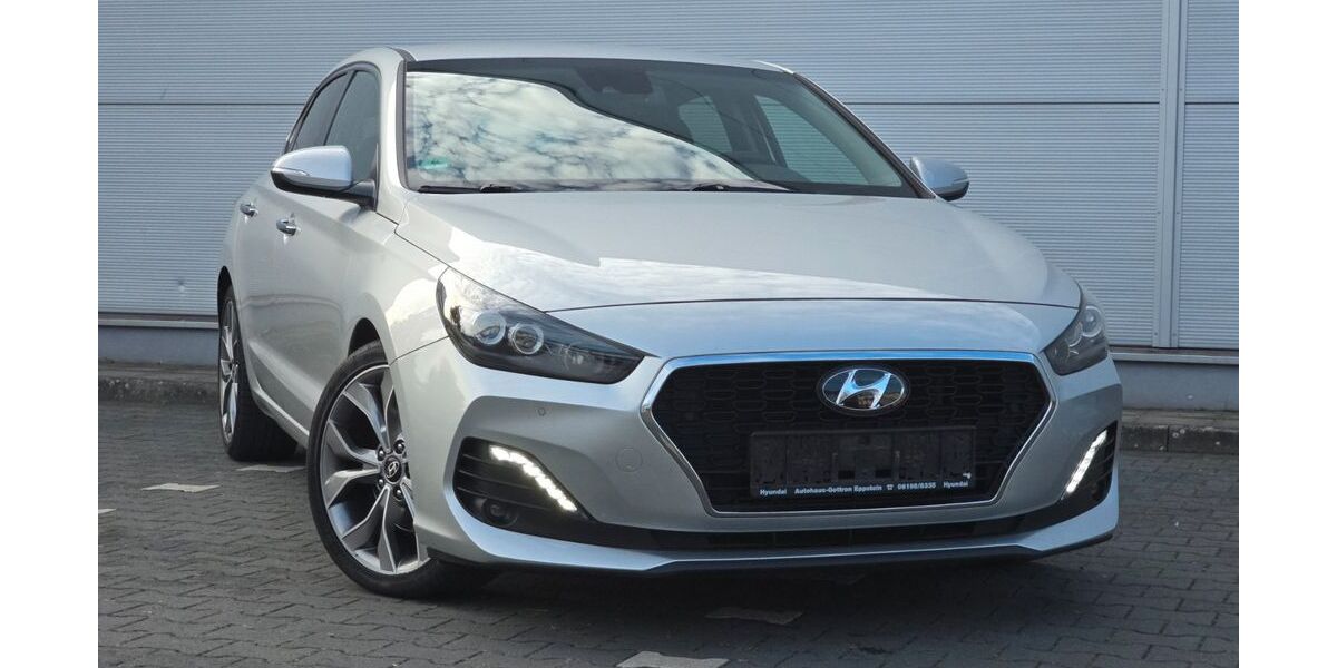 Hyundai i30 70.260 km 16.900 € Wiesbaden 65201