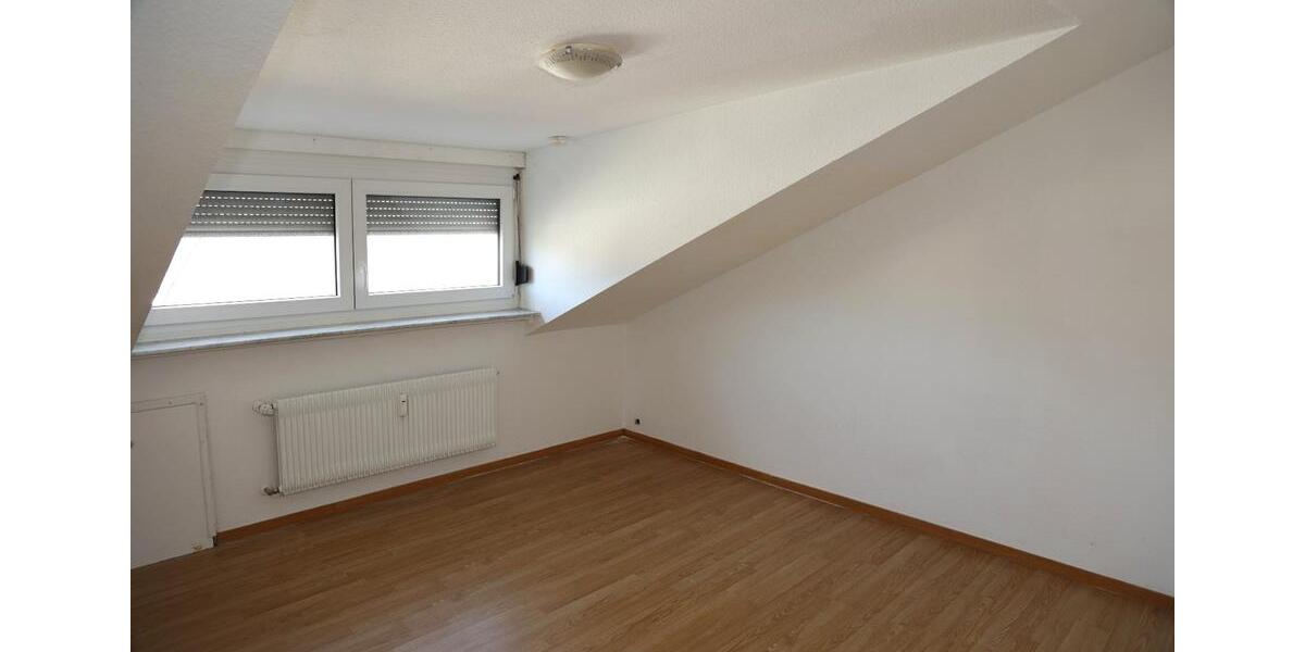 Dachgeschoßwohnung Mainz Ebersheim - 2 Zimmer, 58 m&sup2;, 760&euro; | Angebot:26312470