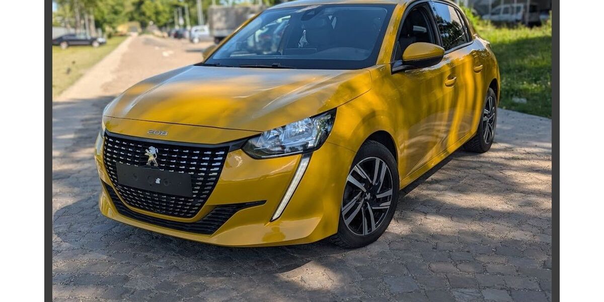 Peugeot 208 31.300 km 12.590 &euro; Wiesbaden 65203