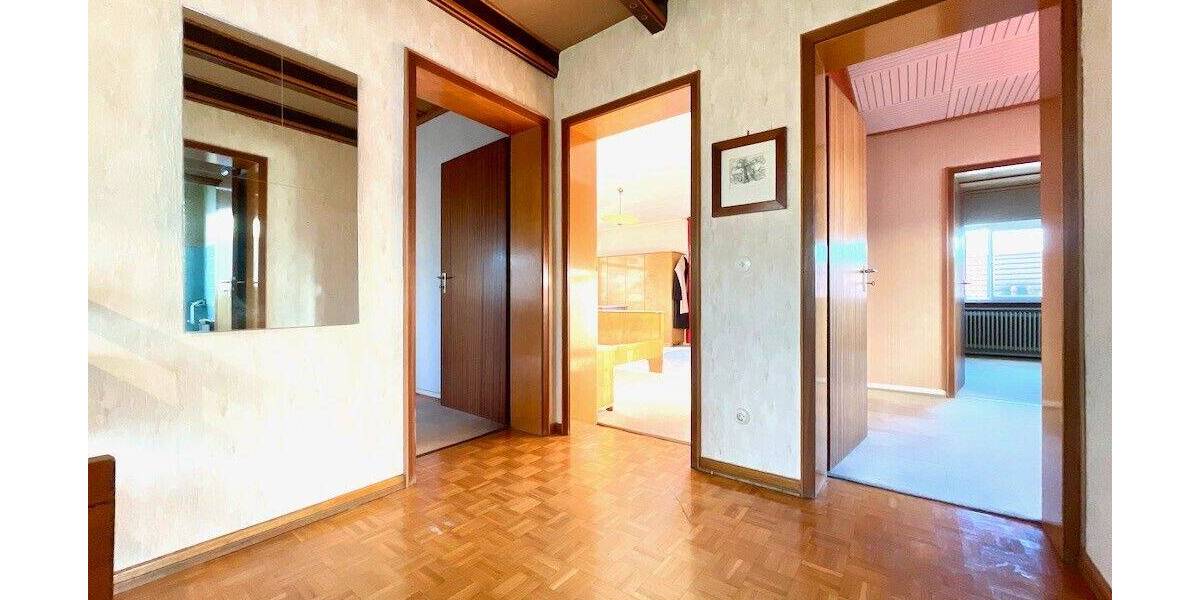 Einfamilienhaus Bad Soden Neuenhain - 7 Zimmer, 169 m&sup2;, 618.000&euro; | Angebot:26887521