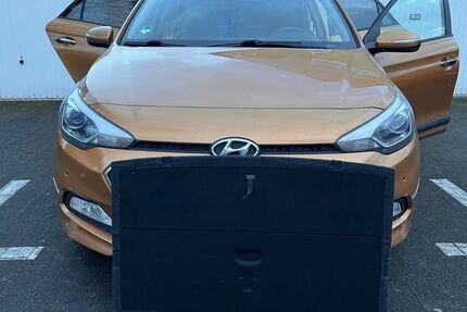 Hyundai i20 84.851 km 9.500 &euro; Liederbach 65835