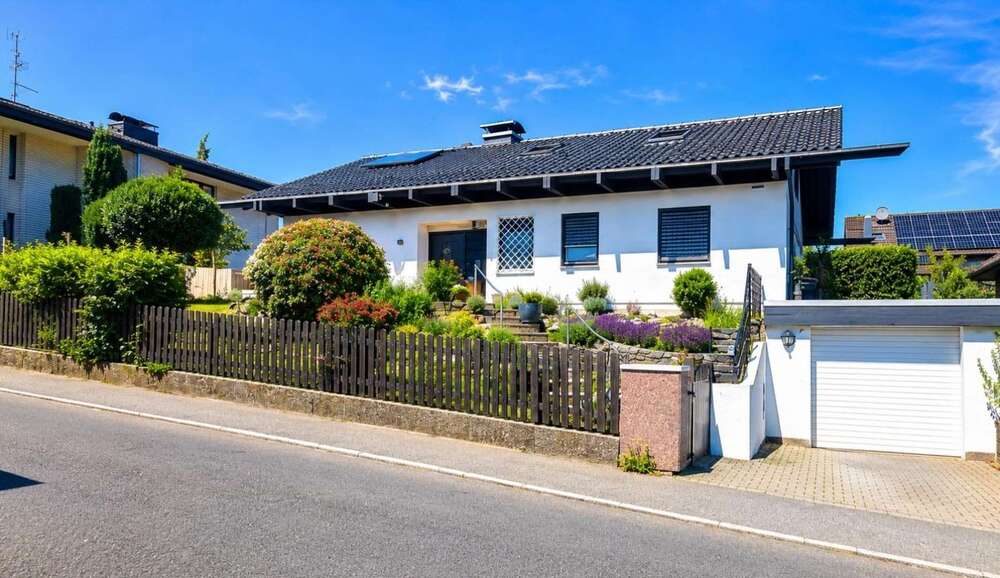 Einfamilienhaus Taunusstein-Niederlibbach Niederlibbach - 5 Zimmer, 122 m&sup2;, 560.000&euro; | Angebot:26788555