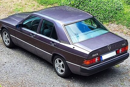 Mercedes-Benz 190 147.000 km 4.950 &euro; Wiesbaden 65183