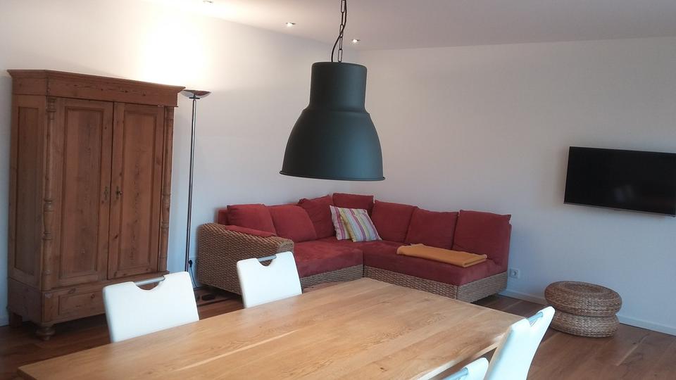 Erdgeschoßwohnung Frankfurt am Main Niederrad - 2 Zimmer, 60 m&sup2;, 1.375&euro; | Angebot:26581595