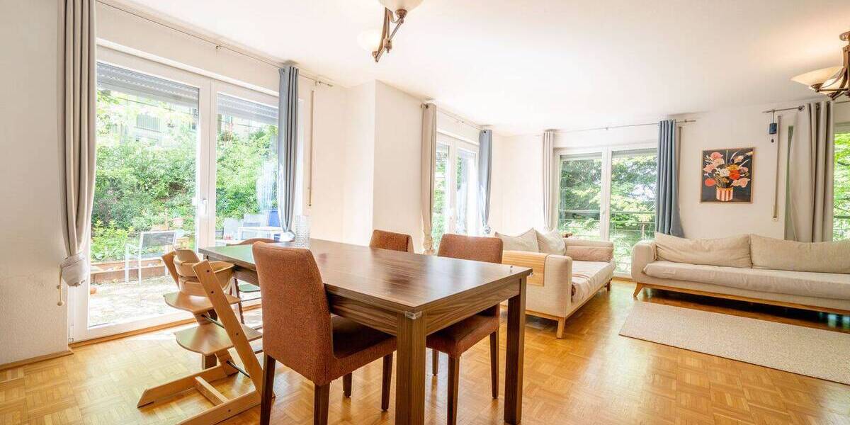 Reihenendhaus Königstein im Taunus Mammolshain - 6 Zimmer, 160 m&sup2;, 3.100&euro; | Angebot:26344722