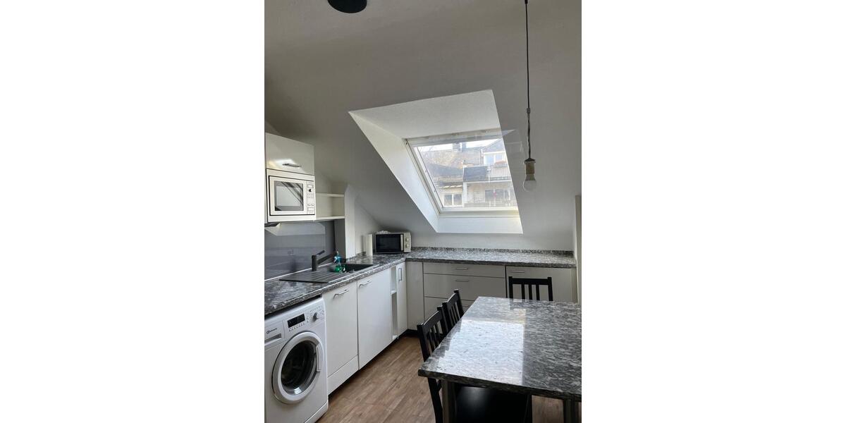 Dachgeschoßwohnung Frankfurt am Main Nord-West - 2 Zimmer, 68 m&sup2;, 319.000&euro; | Angebot:25274724
