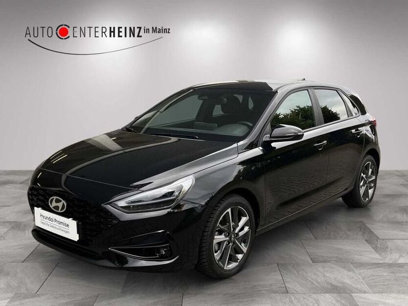 i30
