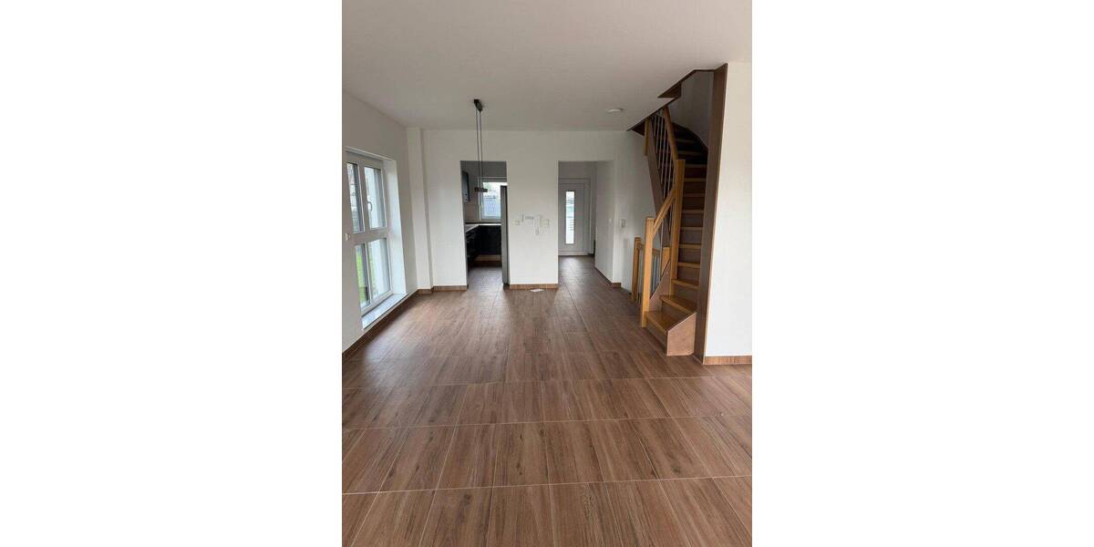 Reihenmittelhaus Mainz Kastel Mainz-Kastel - 5 Zimmer, 140 m&sup2;, 2.800&euro; | Angebot:26816221