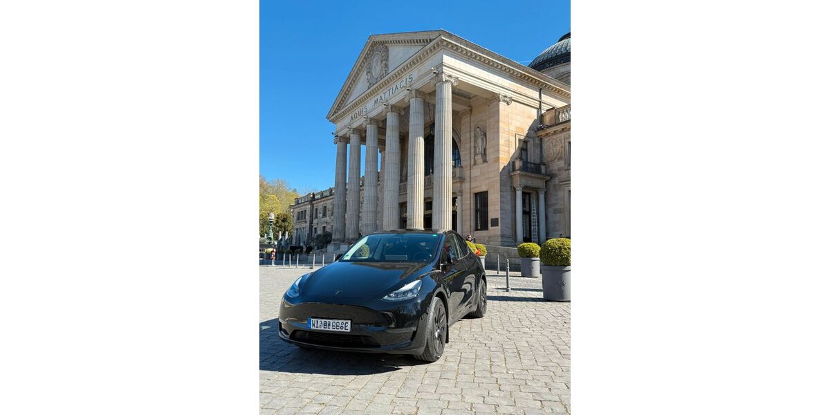 Tesla Model Y 46.100 km 36.599 &euro; Wiesbaden 65207