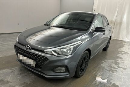 Hyundai i20 74.500 km 11.600 &euro; Raunheim 65479
