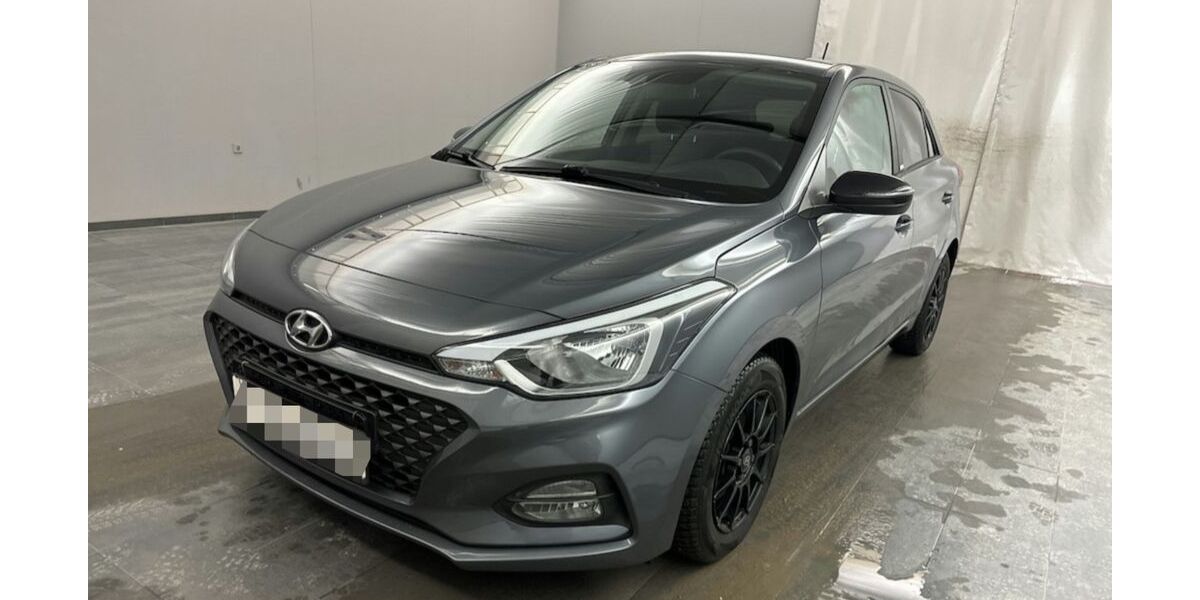 Hyundai i20 74.500 km 11.600 &euro; Raunheim 65479