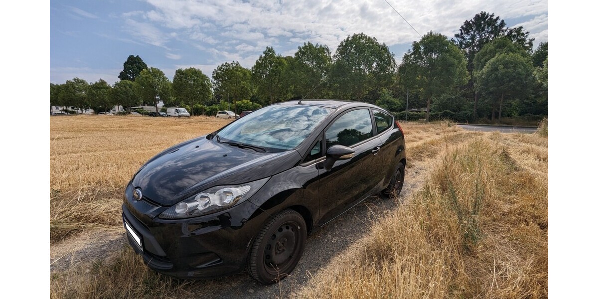 Ford Fiesta 65.530 km 5.300 € Wiesbaden 65183