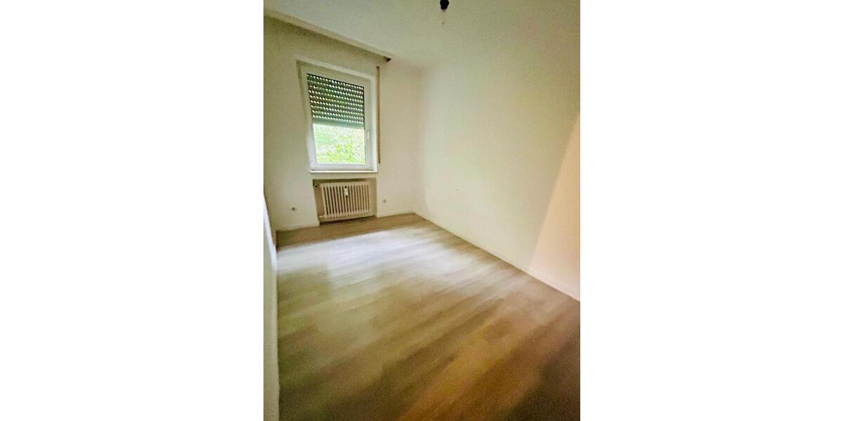 Familienfreundliches Haus in ruhiger Grünlage mit großem Garten 5 zimmer