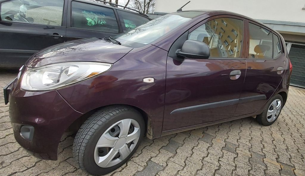 Hyundai i10 145.000 km 1.990 € Kelsterbach 65451
