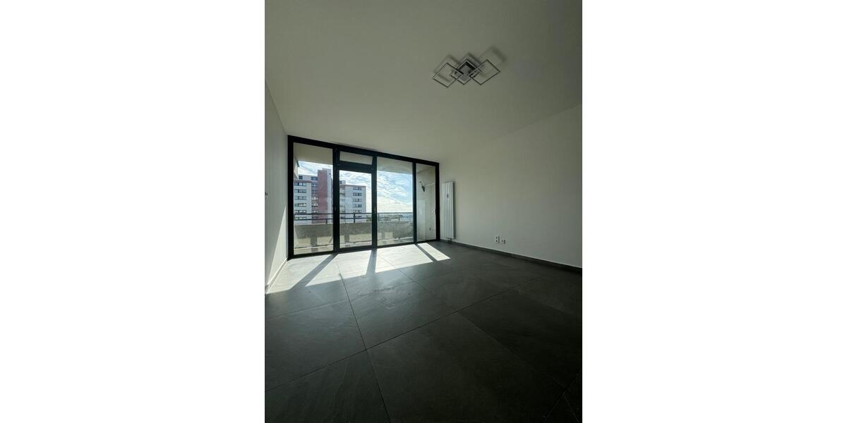 kernsanierte helle 2 Zimmer-Wohnung mit TG Stellplatz und Balkon 2 zimmer