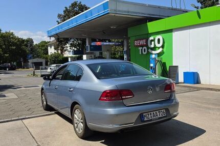 VW Passat 76.397 km 9.199 &euro; Mainz 55130