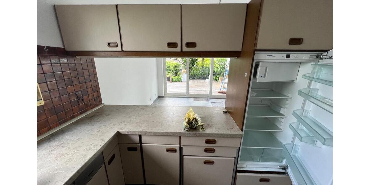 Doppelhaushälfte (Bungalow) m. Garten in Eppenhain zu vermieten. 5 zimmer