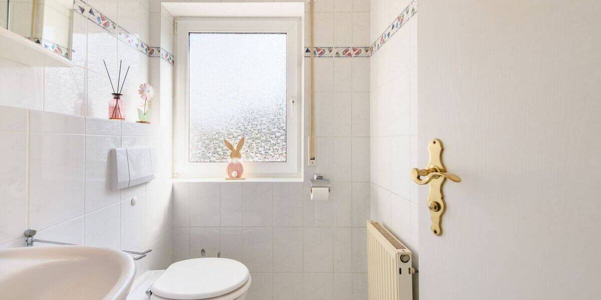 Einfamilienhaus Eppstein Bremthal - 5 Zimmer, 135 m&sup2;, 620.000&euro; | Angebot:26902363
