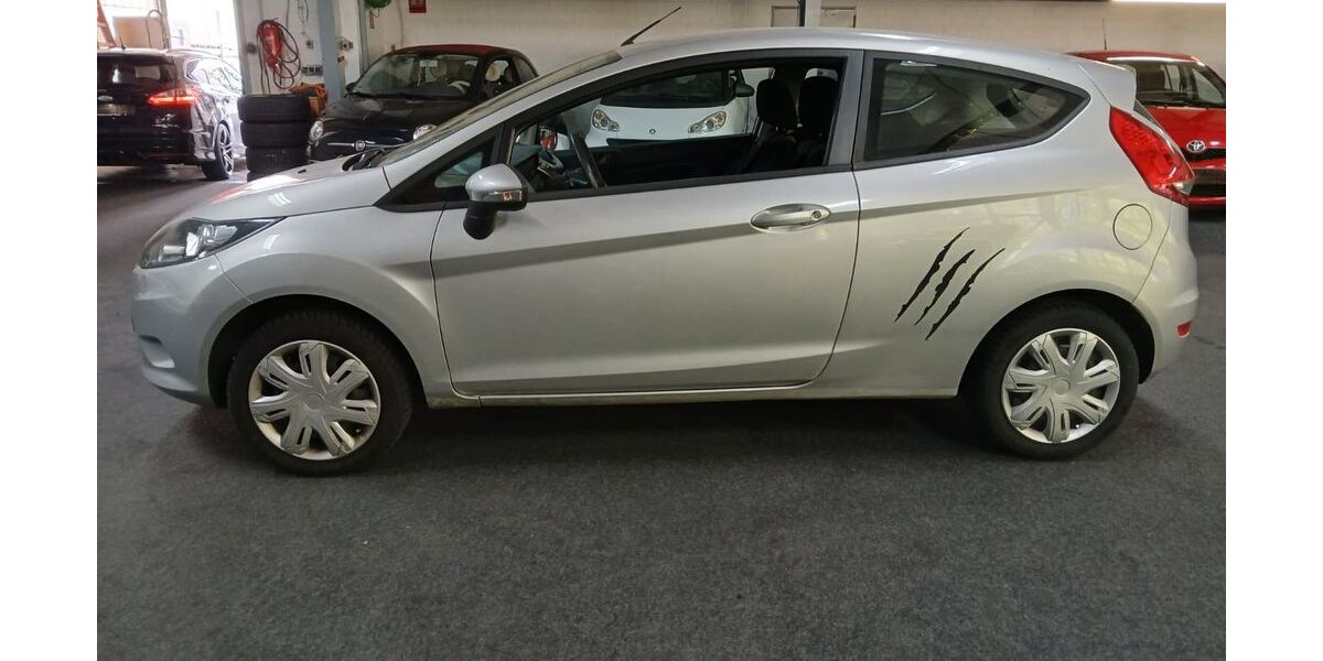 Ford Fiesta 179.380 km 2.200 &euro; Rüsselsheim 65428