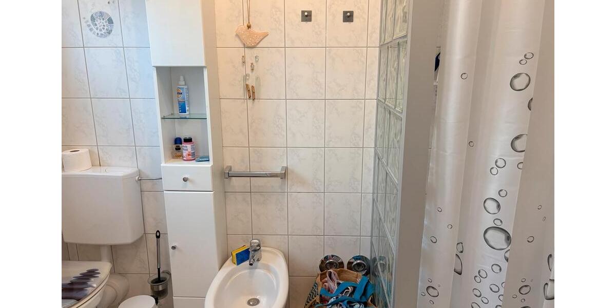 Helle, gut geschnittene 2,5-Zimmer-Wohnung mit EBK und Balkon 2.5 zimmer