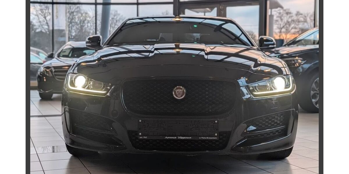 Jaguar XE 126.200 km 18.990 &euro; Mainz 55128
