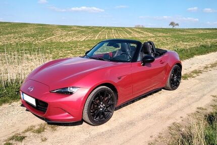 Mazda MX-5 82.000 km 17.800 &euro; Wiesbaden 65207