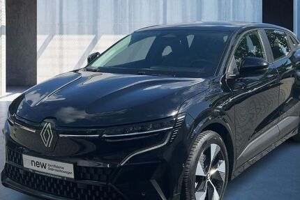 Renault Megane E-TECH 17.540 km 28.960 € Frankfurt / Main 60314