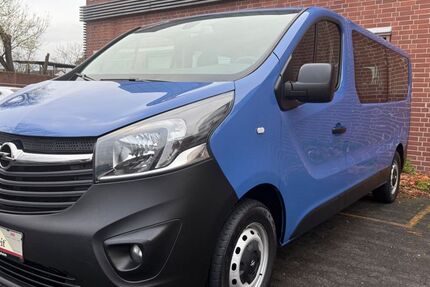Opel Vivaro 136.000 km 12.990 &euro; Rüsselsheim am Main 65428