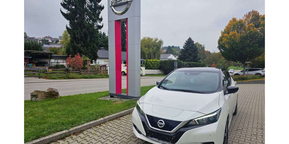 Nissan Leaf 26.802 km 14.750 € Schlangenbad-Bärstadt 65388