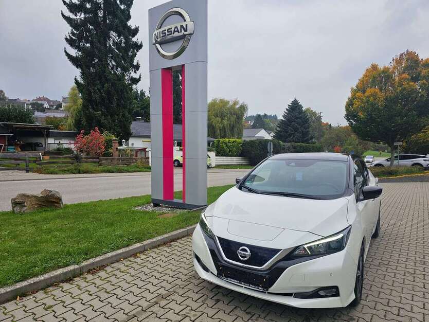 Nissan Leaf 26.802 km 14.750 € Schlangenbad-Bärstadt 65388