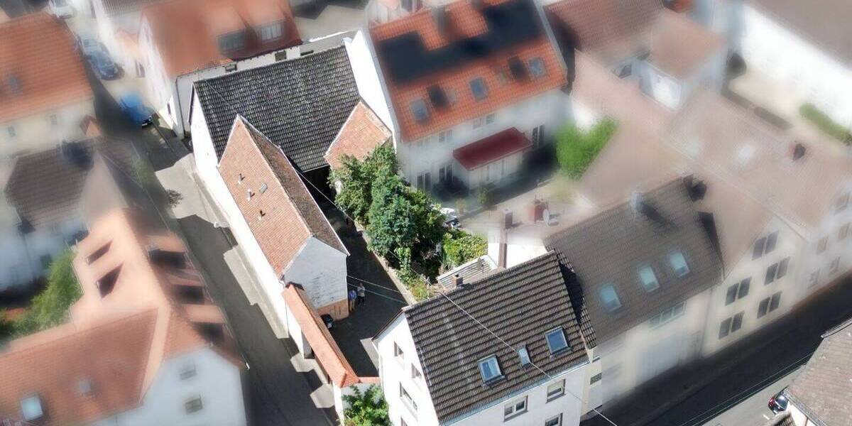 Einfamilienhaus Wiesbaden Erbenheim - 7 Zimmer, 158 m&sup2;, 627.000&euro; | Angebot:26361277